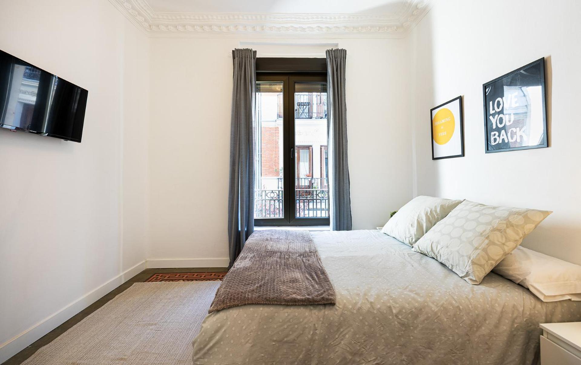 Anton Rooms Madrid Exterior photo